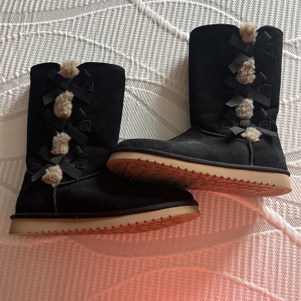 Koolaburra by Ugg ladies boots